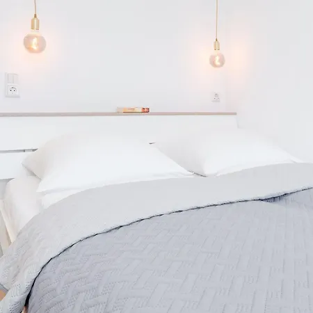 Vibes Apartment